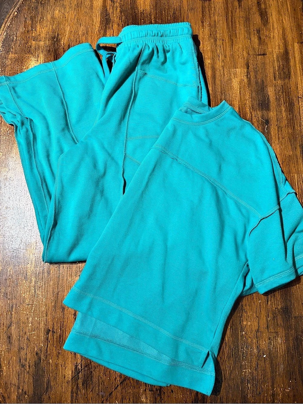 Green lounge set